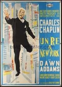 3c072 KING IN NEW YORK Italian 2p '57 great different full-length art of Charlie Chaplin!
