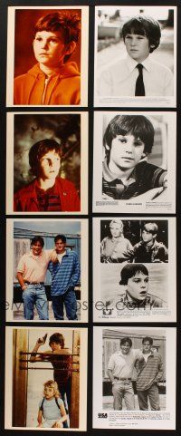 3g106 LOT OF 45 COLOR AND BLACK & WHITE MOVIE, TV & PUBLICITY STILLS OF HENRY THOMAS '80s-90s
