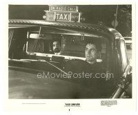 3k872 TAXI DRIVER 8.25x10 still '76 c/u of director Martin Scorsese in Robert De Niro's cab!