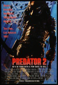 3p617 PREDATOR 2 advance DS 1sh '90 great full-length image of alien hunter in L.A.!