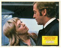 3y026 X Y & ZEE signed LC #3 '71 by Susannah York, who's close up staring at Michael Caine!