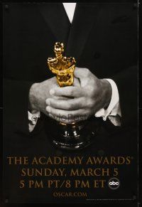 4b018 78th ANNUAL ACADEMY AWARDS DS 1sh '05 cool Studio 318 design of man in suit holding Oscar!