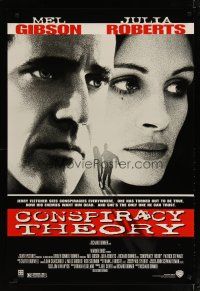 4b173 CONSPIRACY THEORY 1sh '97 Mel Gibson & Julia Roberts, directed by Richard Donner!