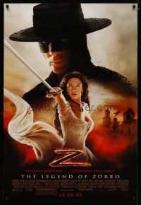 4b492 LEGEND OF ZORRO advance DS 1sh '05 Antonio Banderas is Zorro, sexy Catherine Zeta-Jones!