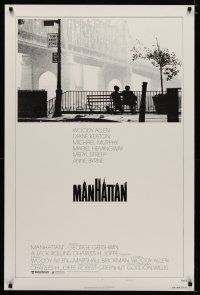 4b535 MANHATTAN style B 1sh '79 classic image of Woody Allen & Diane Keaton by bridge!