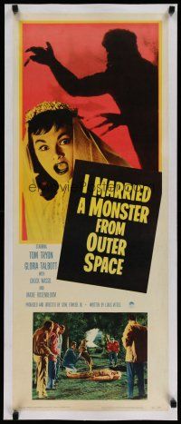 4f227 I MARRIED A MONSTER FROM OUTER SPACE linen insert '58 Gloria Talbott scared of alien shadow!