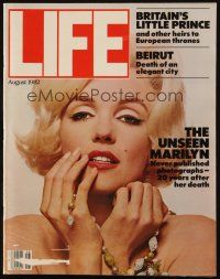4p214 LIFE MAGAZINE magazine Aug 1982 never seen photos of Marilyn Monroe 20 years after death!