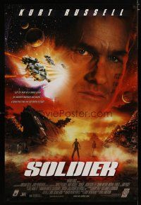 4s681 SOLDIER 1sh '98 huge close-up of Kurt Russell, wild sci-fi images!