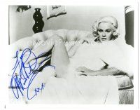 4t674 MAMIE VAN DOREN signed 8x10 REPRO still '90s sexy full-length on couch wearing only fur!