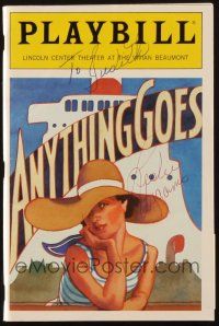 4t097 LESLIE UGGAMS signed playbill '89 when she appeared on stage in Anything Goes!