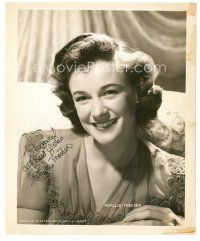 4t451 PHYLLIS THAXTER signed 8x10 still '40s smiling head & shoulders c/u of the pretty actress!