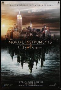 4z541 MORTAL INSTRUMENTS: CITY OF BONES teaser DS 1sh '13 a world hidden within our own!