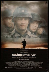 5f679 SAVING PRIVATE RYAN 1sh '98 Steven Spielberg, Tom Hanks, the mission is a man!