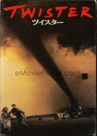 5g495 TWISTER Japanese program '96 storm chasers Bill Paxton & Helen Hunt run from tornadoes!