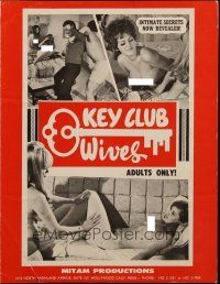 5g703 KEY CLUB WIVES pressbook '68 intimate secrets now revealed, it's daring, it will amaze you!