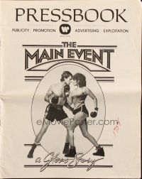 5g739 MAIN EVENT pressbook '79 great full-length image of Barbra Streisand boxing with Ryan O'Neal!