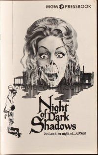 5g786 NIGHT OF DARK SHADOWS pressbook '71 freaky art of the woman hung as a witch 200 years ago!