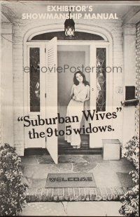 5g921 SUBURBAN WIVES pressbook '72 they're the 9 to 5 widows and their welcome mat is always out!