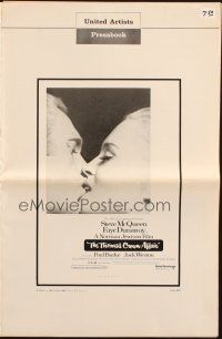 5g948 THOMAS CROWN AFFAIR pressbook '68 Steve McQueen kissing sexy Faye Dunaway!