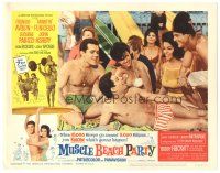 5j691 MUSCLE BEACH PARTY LC #5 '64 Frankie & Annette on the beach with other smiling teens!