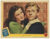 5j989 YANK AT ETON LC '42 close up of pretty girl asking Mickey Rooney if he likes her!