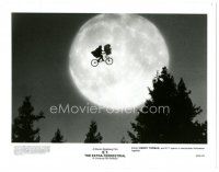 5k336 E.T. THE EXTRA TERRESTRIAL 8x10.25 still R02 classic bike over the moon image!