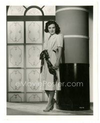 5k458 HELEN MACK 8.25x10 still '39 modeling pretty outfit from Mystery of the White Room!
