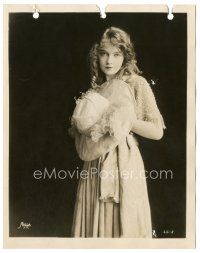 5k582 LILLIAN GISH 8x10 key book still '21 Apeda portrait of the star from Orphans of the Storm!