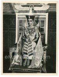 5k738 QUEEN FOR CAESAR 7.25x9.5 still '62 close up of Pascale Petit as Cleopatra on her throne!