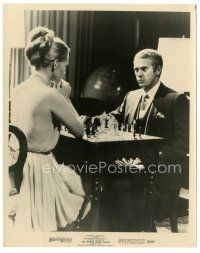 5k898 THOMAS CROWN AFFAIR 8x10 still '68 great c/u of Steve McQueen & Faye Dunaway playing chess!