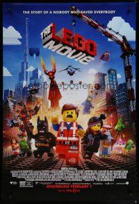 5p458 LEGO MOVIE advance DS 1sh '14 the story of a nobody who saved everybody!