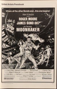 5s071 MOONRAKER pressbook '79 art of Roger Moore as James Bond & sexy space babes by Goozee!