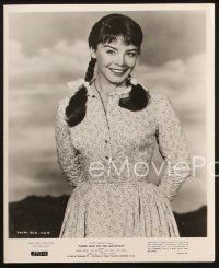 5w943 JANET MUNRO 2 8x10 stills '59 cool portraits from Disney's Third Man on the Mountain!