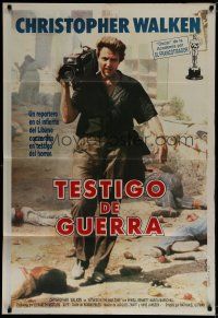 6a232 DEADLINE Argentinean '87 war reporter Christopher Walken with camera on his shoulder!