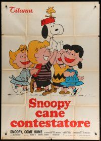 6a948 SNOOPY COME HOME Italian 1p '72 great different Peanuts art with Charlie Brown & Woodstock!