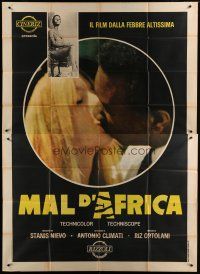 6a059 FINAL PREY Italian 2p '68 Mal d'Africa, super close up of interracial couple kissing!