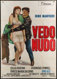 6a181 VEDO NUDO Italian 2p '69 art of Nino Manfredi helping sexy half-naked Sylva Koscina!