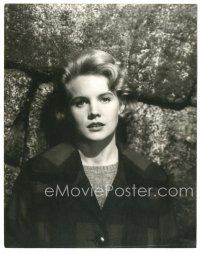 6c205 CARROLL BAKER deluxe 7.5x9.5 still '59 close portrait of the blonde star against rock wall!