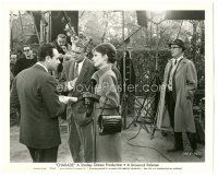 6c213 CHARADE candid 8.25x10 still '63 Donen discusses script with Cary Grant & Audrey Hepburn!