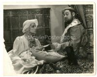 6c721 PRIVATE LIFE OF HENRY VIII 8x10 key book still '33 Laughton & Lanchester plaing cards!