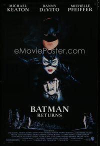 6e084 BATMAN RETURNS 1sh '92 image of Michael Keaton, Danny DeVito, Michelle Pfeiffer!