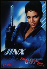 6e250 DIE ANOTHER DAY teaser 1sh '02 close-up of sexy Halle Berry as Jinx!