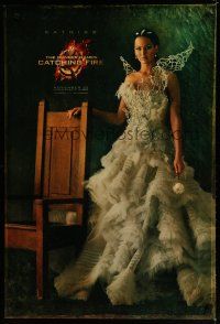 6e422 HUNGER GAMES: CATCHING FIRE teaser DS 1sh '13 Jennifer Lawrence in fancy dress as Katniss!