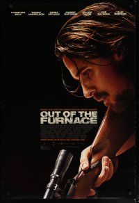 6e582 OUT OF THE FURNACE DS 1sh '13 Christian Bale w/rifle, sometimes your battles choose you!