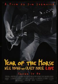 6e845 YEAR OF THE HORSE 1sh '97 Neil Young close-up cranking it up, Jim Jarmusch, rock & roll!