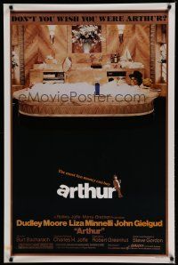 6m066 ARTHUR style B 1sh '81 image of drunken Dudley Moore in huge bath w/martini!