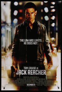 6m438 JACK REACHER advance DS 1sh '12 great image of Tom Cruise, he has no limits!