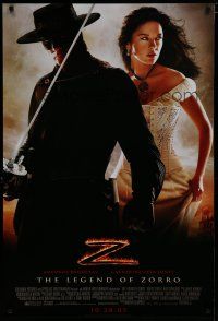 6m493 LEGEND OF ZORRO not-yet-rated style advance 1sh '05 Antonio Banderas is Zorro, sexy Zeta-Jones