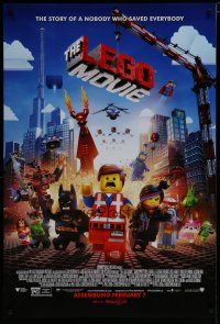 6m498 LEGO MOVIE advance DS 1sh '14 the story of a nobody who saved everybody!