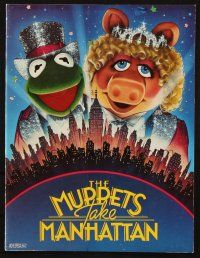 6p211 MUPPETS TAKE MANHATTAN souvenir program book '84 Jim Henson, Frank Oz, Miss Piggy & Kermit!